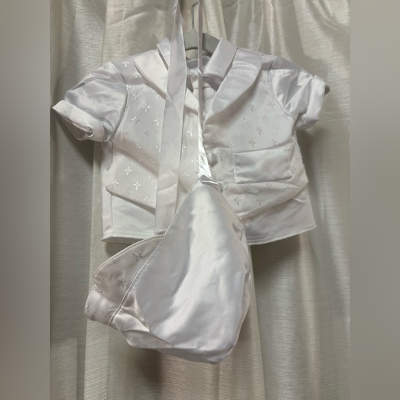 BABY 👼White Shirt /Vest and Bonnet Set 0-3 Months - Picture 1 of 10